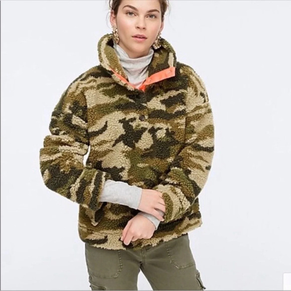J. Crew Jackets & Blazers - J.Crew Snap Collar Sherpa Fleece Camo Pullover Jacket Size Small